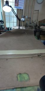 レンジローバー フロアマット縫い合わせる 下地を製作