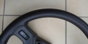 レンジローバー　きれいになったハンドル