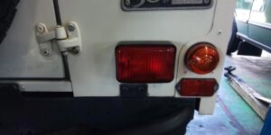 ディフェンダー　テールランプ
